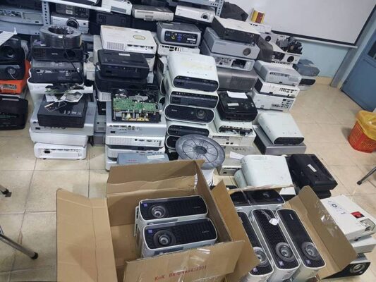 Thu mua và thanh lý máy chiếu cũ đã qua sử dụng tại các quận tại Hà Nội